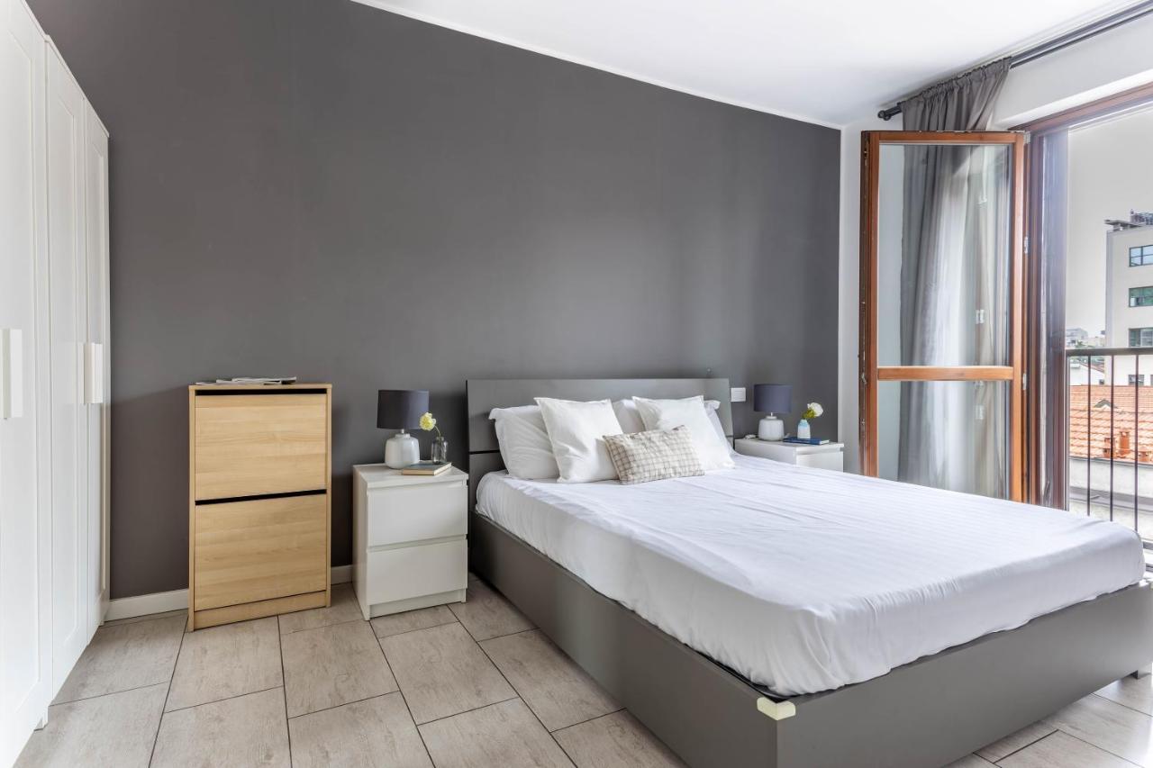 Altido Cosy 1-bed With Balcony Apartment